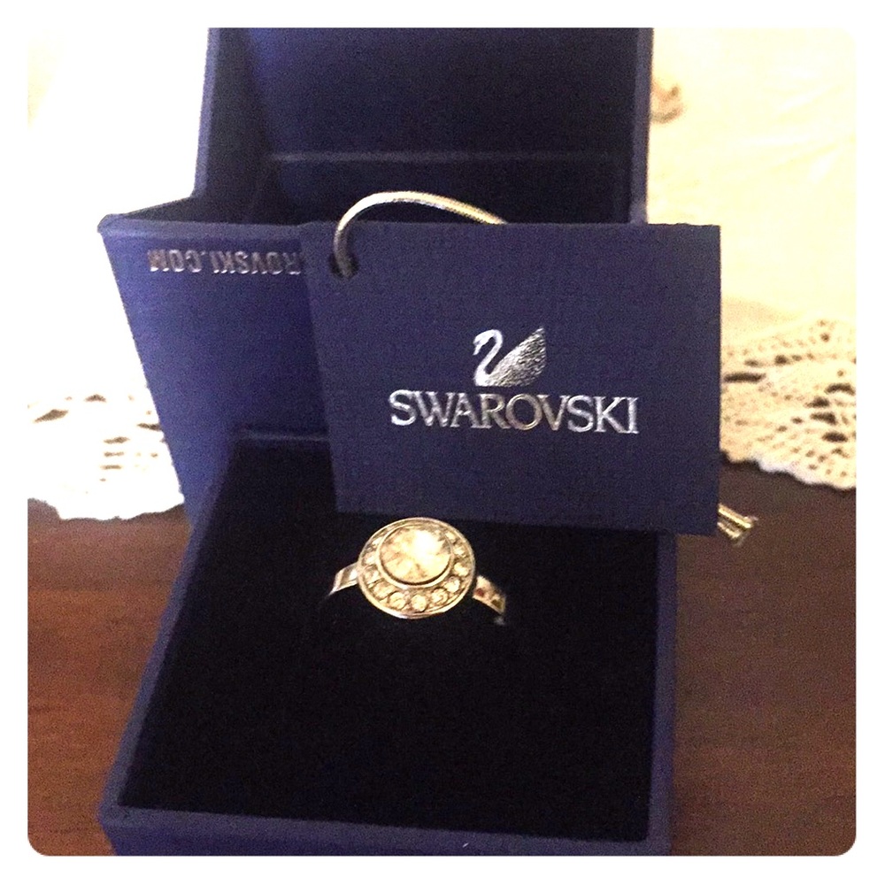 Swarovski crystal ring size 6